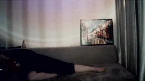 Snapshot of moodiemira chatting on June 11, 2026, 12:32 am moodiemira online show from June 11, 2026, 12:32 am
