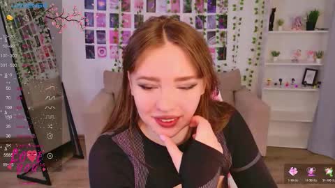 Moon  Bunny online show from March 1, 2026, 12:40 pm