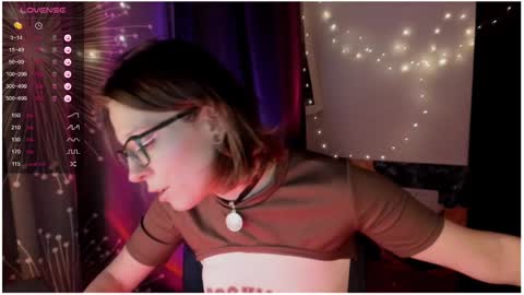 Roxy online show from December 6, 2024, 11:03 pm