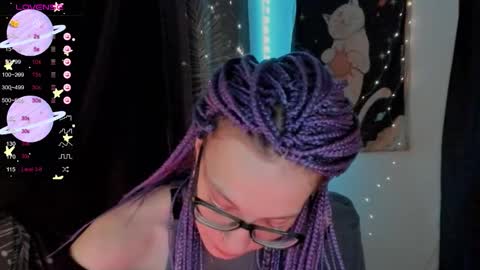 Roxy online show from September 16, 2025, 8:32 pm