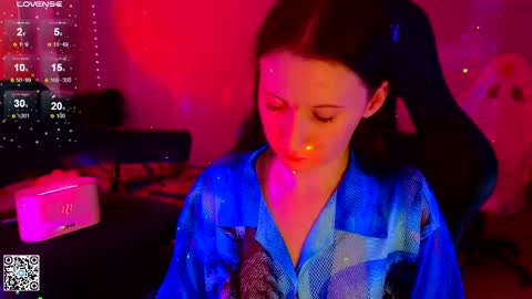 Lola online show from March 6, 2025, 11:03 am