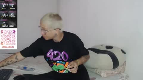 Luna online show from January 13, 2025, 6:16 pm