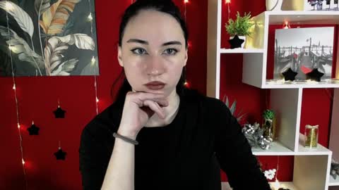 Snapshot of moon_foxy_ chatting on December 16, 2024, 7:43 pm Diana online show from December 16, 2024, 7:43 pm