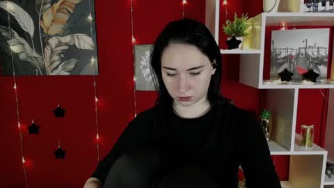 Snapshot of moon_foxy_ chatting on December 24, 2024, 3:16 pm Diana online show from December 24, 2024, 3:16 pm