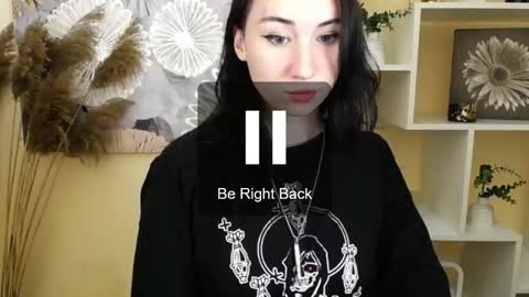 Snapshot of moon_foxy_ chatting on September 17, 2025, 5:25 pm Diana online show from September 17, 2025, 5:25 pm