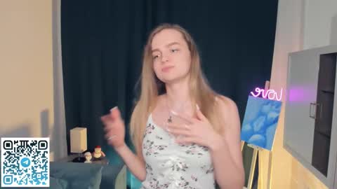 Snapshot of moon_puzzles chatting on January 17, 2026, 7:39 pm moon_puzzles online show from January 17, 2026, 7:39 pm