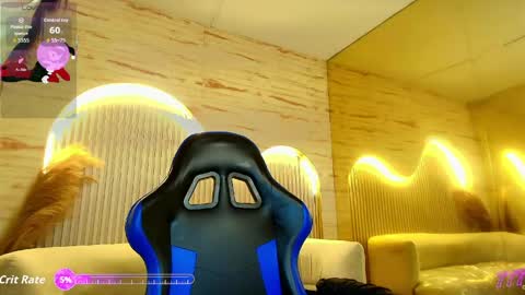 Snapshot of moon_red_r chatting on May 27, 2026, 12:46 pm Moon online show from May 27, 2026, 12:46 pm