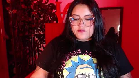 moon_sunflowers online show from December 14, 2025, 11:20 pm