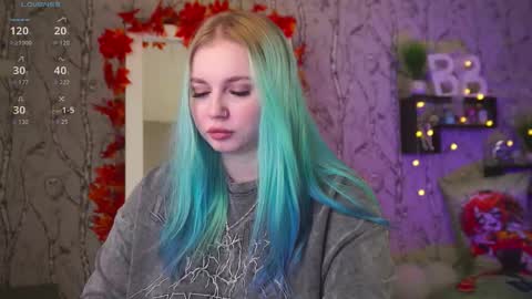 Emilia online show from September 24, 2025, 7:33 am