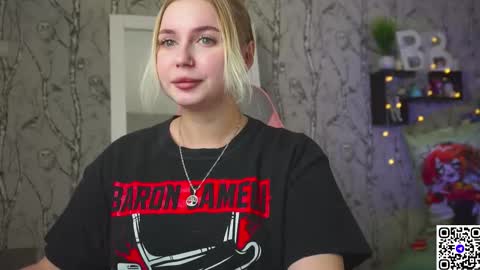 Emilia online show from February 2, 2026, 8:02 am