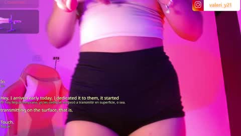 Snapshot of moonbella_bell chatting on May 29, 2026, 4:54 am bell online show from May 29, 2026, 4:54 am