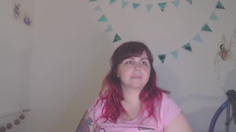 Snapshot of moonfox_ chatting on October 30, 2025, 8:53 pm MoonFox online show from October 30, 2025, 8:53 pm