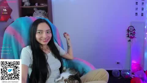 MOON  online show from March 6, 2025, 7:25 am