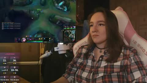 Katrin online show from June 9, 2026, 9:37 pm