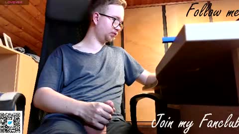Flo online show from July 31, 2026, 5:12 pm