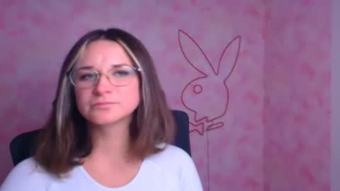 Susanna online show from November 19, 2025, 12:16 pm