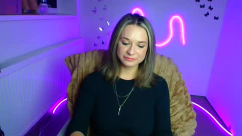 Susanna online show from March 1, 2026, 12:18 pm