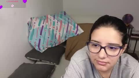 Moon Woman online show from February 4, 2026, 3:12 am