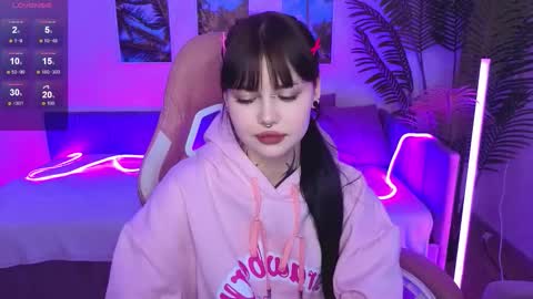 Morana online show from October 18, 2025, 2:36 am