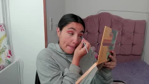 morena_rodriguez_9 online show from November 22, 2025, 7:24 pm