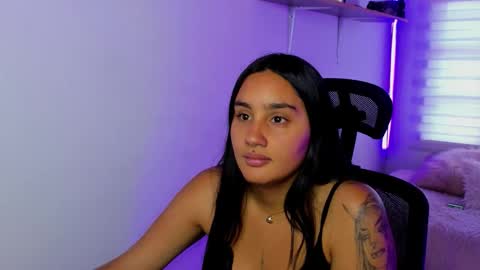 morena_rodriguez_9 online show from December 21, 2025, 6:59 pm