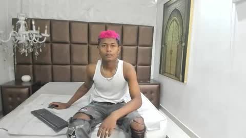 Snapshot of morenitodigno chatting on January 7, 2026, 6:54 pm Mmorenito online show from January 7, 2026, 6:54 pm