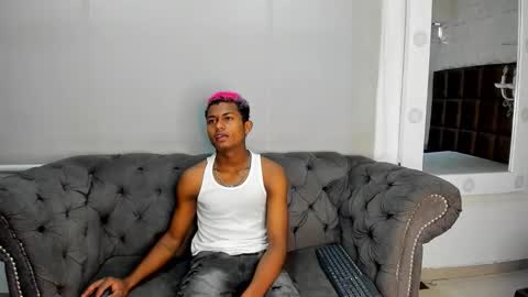 Snapshot of morenitodigno chatting on January 14, 2026, 6:46 pm Mmorenito online show from January 14, 2026, 6:46 pm