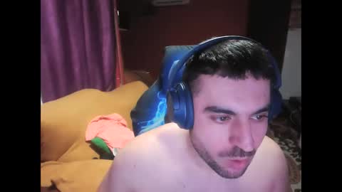 morenovlc848489 online show from February 6, 2026, 10:35 pm