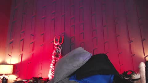 Snapshot of morganacrowley_ chatting on December 13, 2024, 12:20 am Morgana online show from December 13, 2024, 12:20 am