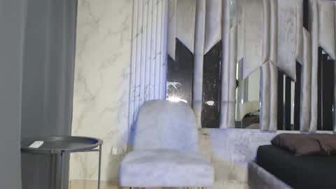 Snapshot of morganandmegan chatting on October 23, 2025, 11:20 am MORGAN AND MEGAN online show from October 23, 2025, 11:20 am