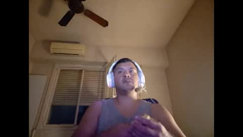 Snapshot of morocho777 chatting on December 16, 2024, 5:06 am Bruno online show from December 16, 2024, 5:06 am