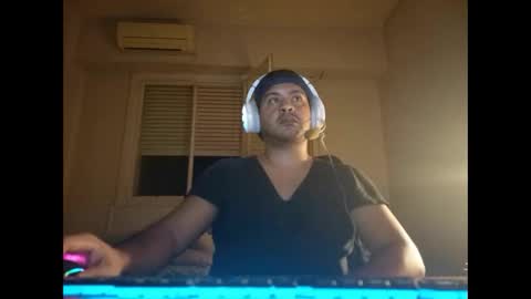 Snapshot of morocho777 chatting on March 9, 2025, 6:39 am Bruno online show from March 9, 2025, 6:39 am