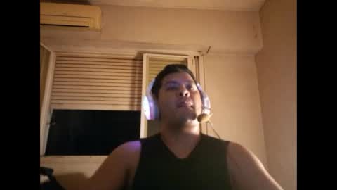 Snapshot of morocho777 chatting on December 22, 2025, 4:09 am Bruno online show from December 22, 2025, 4:09 am