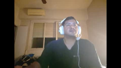 Snapshot of morocho777 chatting on February 25, 2026, 5:39 am Bruno online show from February 25, 2026, 5:39 am