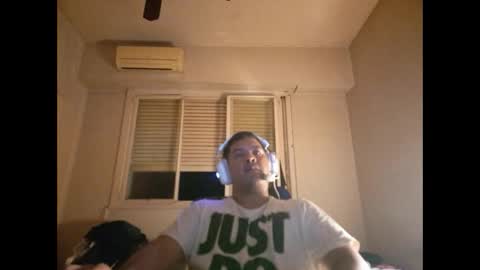 Snapshot of morocho777 chatting on March 1, 2026, 7:10 am Bruno online show from March 1, 2026, 7:10 am