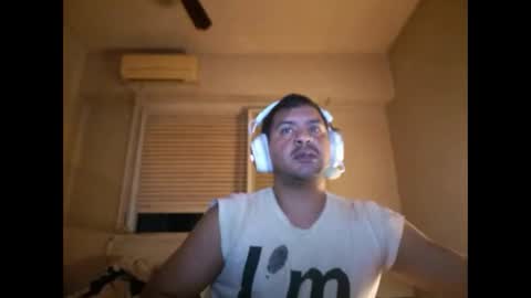 Snapshot of morocho777 chatting on March 6, 2026, 5:04 am Bruno online show from March 6, 2026, 5:04 am