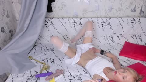 Snapshot of morphomarilyne chatting on February 1, 2025, 10:37 am Morpho online show from February 1, 2025, 10:37 am