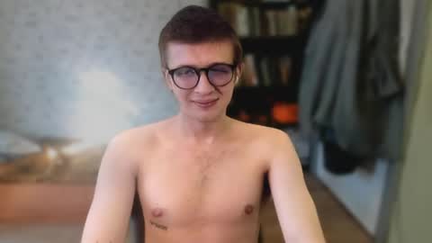 Snapshot of mortywithlove chatting on May 1, 2026, 1:43 am Morty online show from May 1, 2026, 1:43 am