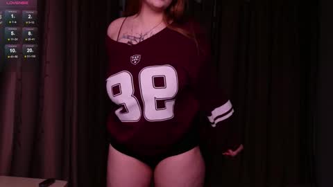 morvelyn online show from February 9, 2026, 3:38 pm