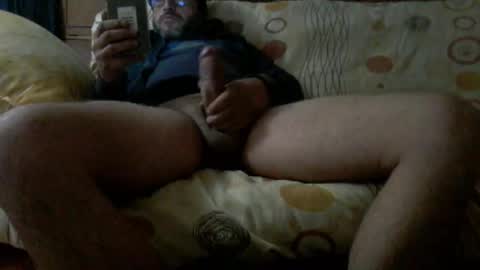 Snapshot of mospeleu chatting on February 4, 2025, 7:07 am Nomadu online show from February 4, 2025, 7:07 am