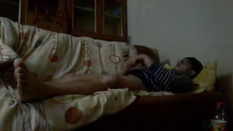 Snapshot of mospeleu chatting on February 17, 2025, 2:04 pm Nomadu online show from February 17, 2025, 2:04 pm