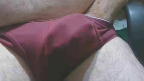 Snapshot of moth12 chatting on May 10, 2026, 9:09 pm moth12 online show from May 10, 2026, 9:09 pm