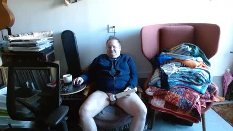 Snapshot of motogoosie chatting on January 14, 2025, 7:21 pm Motomoto online show from January 14, 2025, 7:21 pm