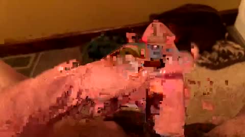 Snapshot of motomo12 chatting on February 28, 2025, 11:47 am Henry online show from February 28, 2025, 11:47 am