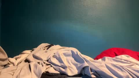 Snapshot of mouillelenos chatting on February 6, 2026, 3:59 pm CamO online show from February 6, 2026, 3:59 pm