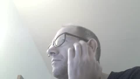 Frederik online show from March 16, 2026, 4:33 pm