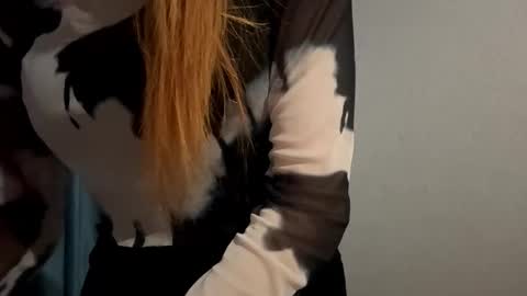 Jenny online show from November 30, 2025, 3:49 pm