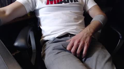 Snapshot of mpmimp chatting on January 14, 2025, 8:37 pm mpmimp online show from January 14, 2025, 8:37 pm