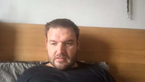 Snapshot of mr834565 chatting on September 29, 2025, 12:32 pm mr834565 online show from September 29, 2025, 12:32 pm