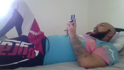 Snapshot of mr8plus chatting on January 17, 2025, 7:27 pm Mr8 online show from January 17, 2025, 7:27 pm